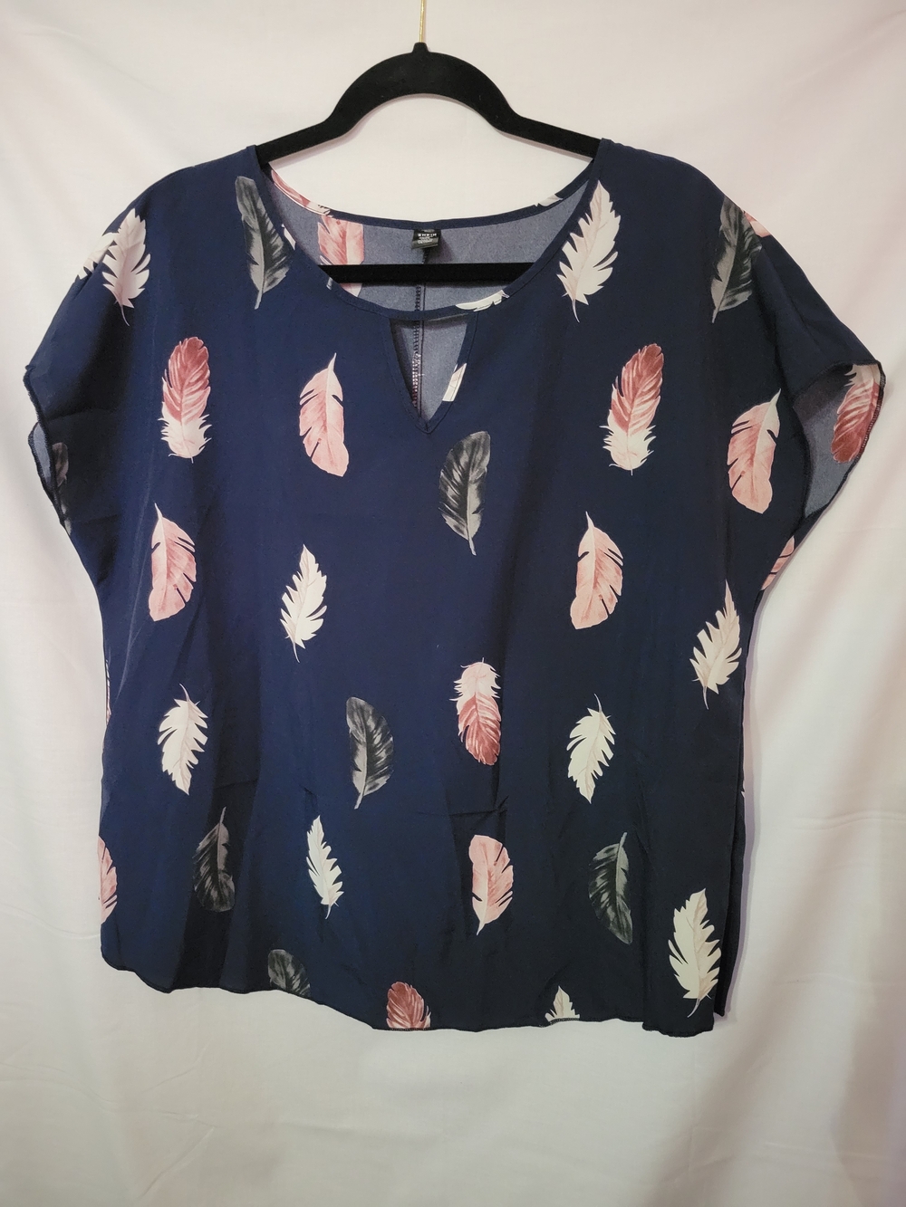 SHEIN Curve Navy Feather Print Short Sleeve Blouse